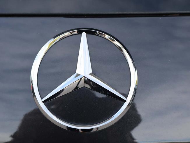 MERCEDES-BENZ GLC Photo 21
