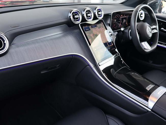 MERCEDES-BENZ GLC Photo 3