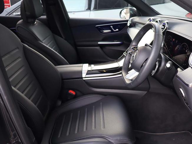 MERCEDES-BENZ GLC Photo 30