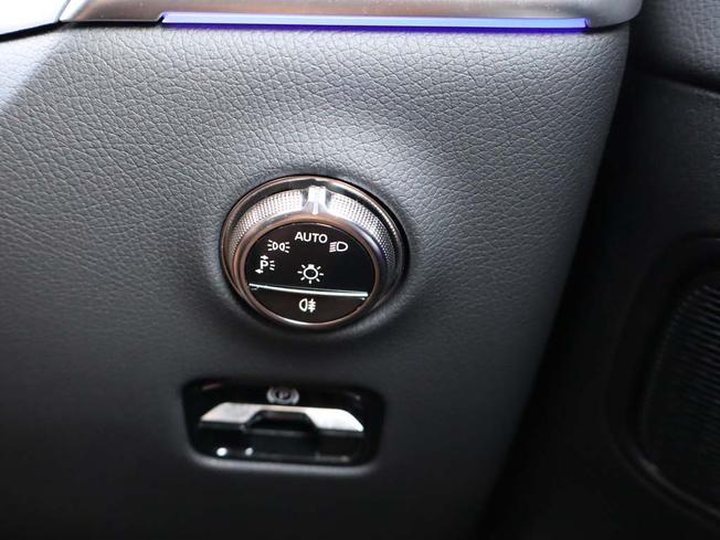 MERCEDES-BENZ GLC Photo 33