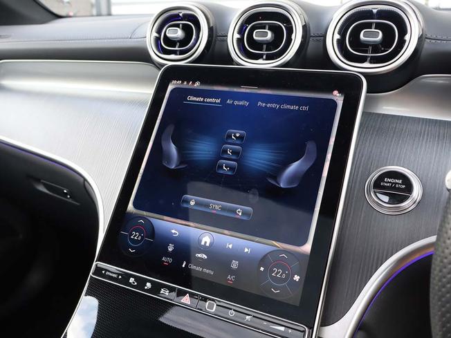 MERCEDES-BENZ GLC Photo 42