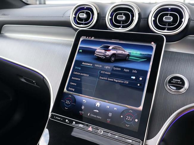 MERCEDES-BENZ GLC Photo 46