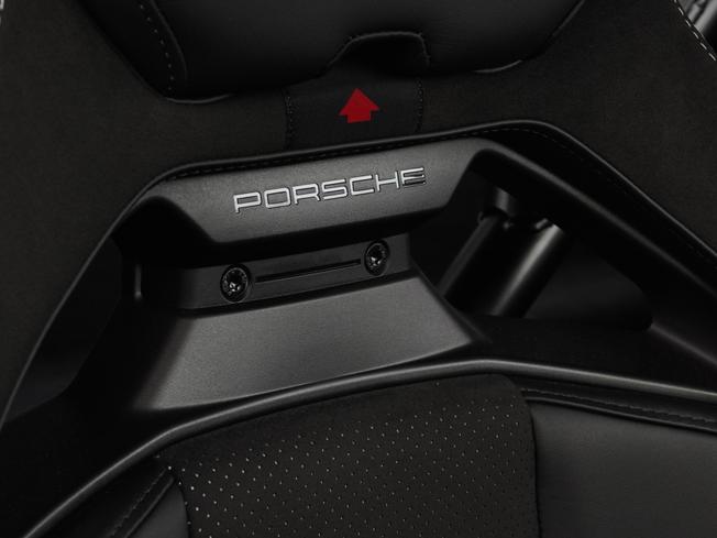 PORSCHE 911 Photo 21
