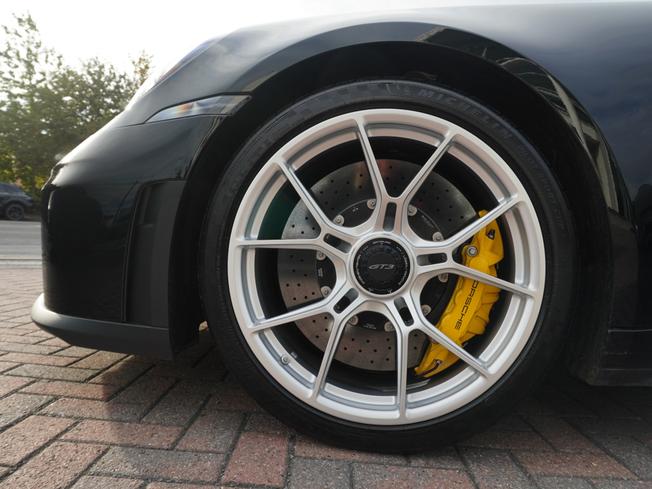 PORSCHE 911 Photo 4