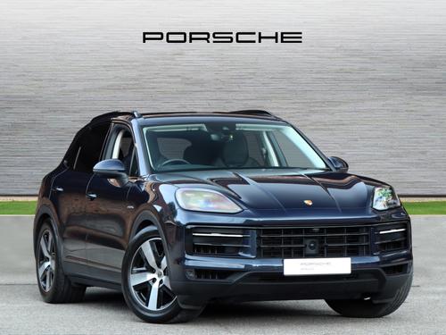 Porsche Cayenne 3.0 V6 E-Hybrid 25.9kWh SUV 5dr Petrol Plug-in Hybrid TiptronicS 4WD Euro 6 (s/s) (470 ps)