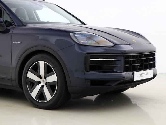 Porsche Cayenne Photo 11
