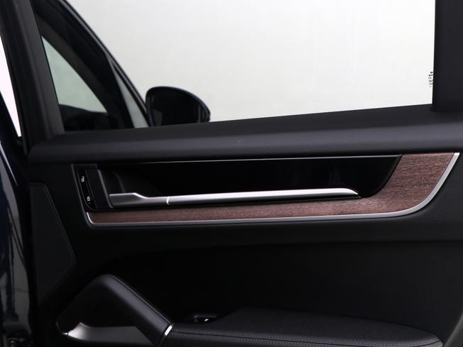 Porsche Cayenne Photo 28