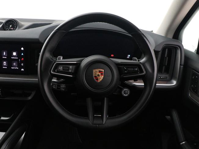 Porsche Cayenne Photo 32