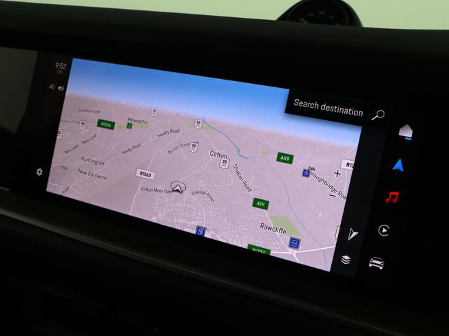 Porsche Cayenne Photo 43