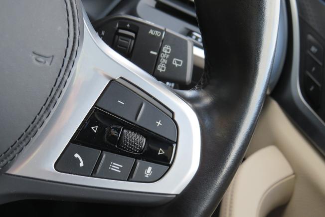 BMW Ix3 Photo 16
