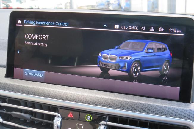 BMW Ix3 Photo 24