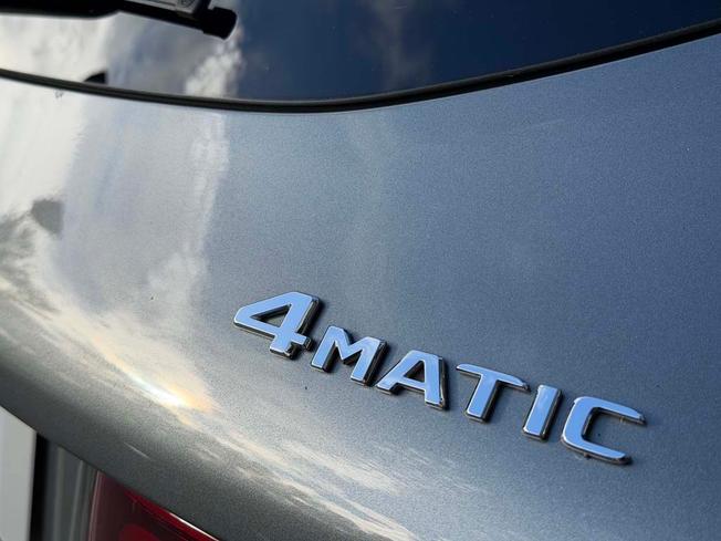 MERCEDES-BENZ GLC Photo 22