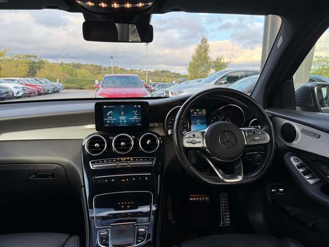 MERCEDES-BENZ GLC Photo 5