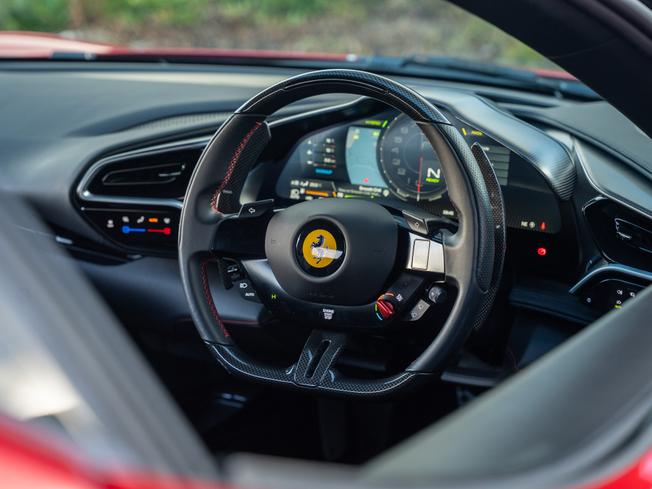 FERRARI 296gtb Photo 17