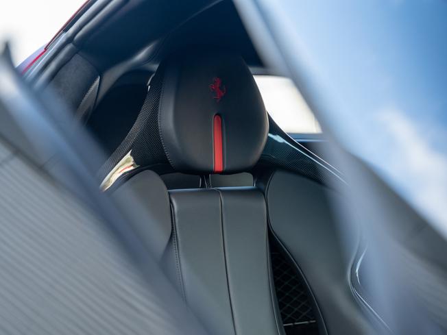 FERRARI 296gtb Photo 19
