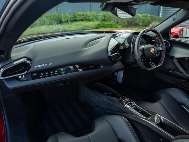 FERRARI 296gtb Photo 29