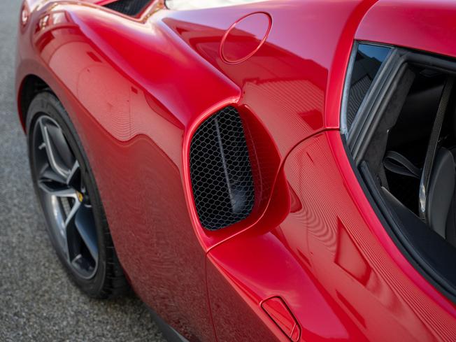 FERRARI 296gtb Photo 36