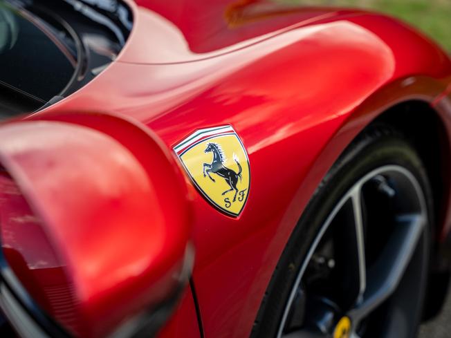 FERRARI 296gtb Photo 39