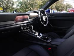 PORSCHE 911 Photo 3