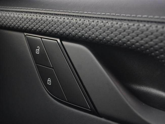 PORSCHE 911 Photo 41