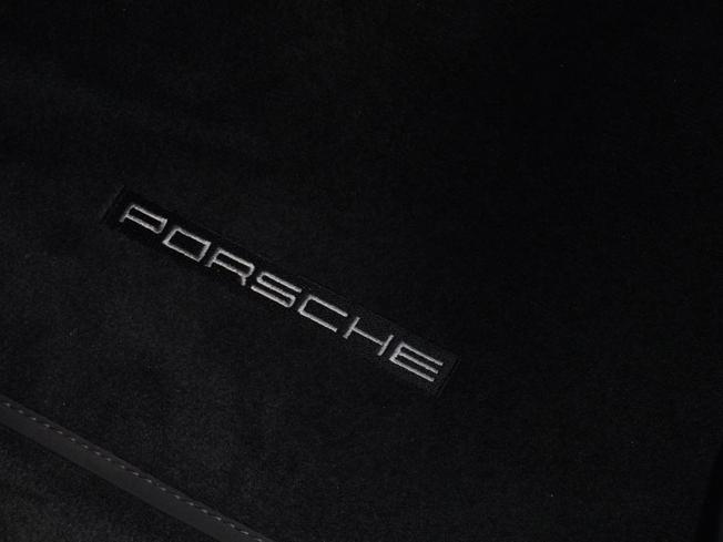 PORSCHE 911 Photo 44