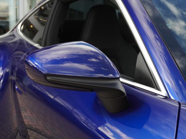 PORSCHE 911 Photo 49