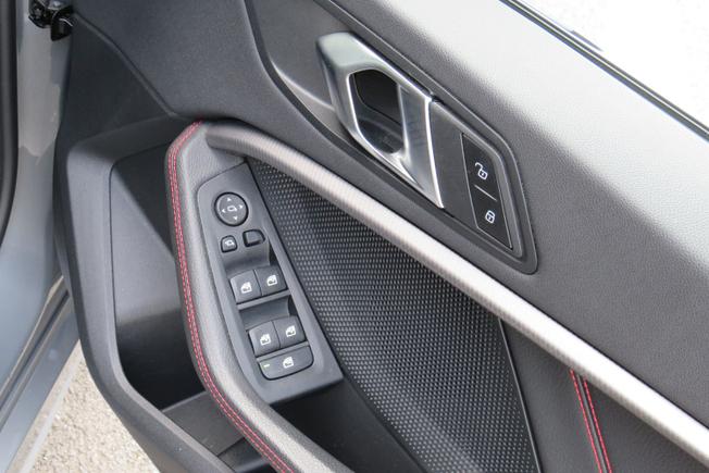 BMW 1 Series Photo 27