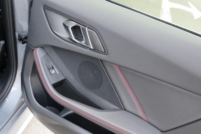 BMW 1 Series Photo 34