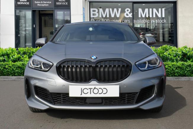 BMW 1 Series Photo 4