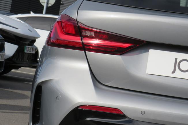 BMW 1 Series Photo 42