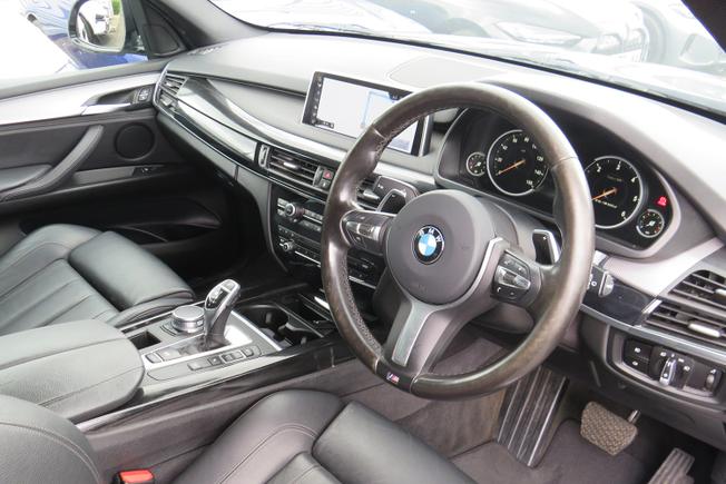 BMW X5 Photo 21