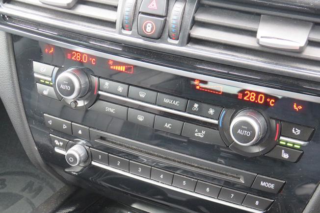 BMW X5 Photo 32