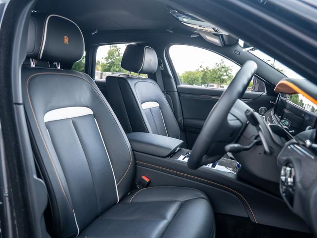 ROLLS-ROYCE Ghost Series Ii Photo 13