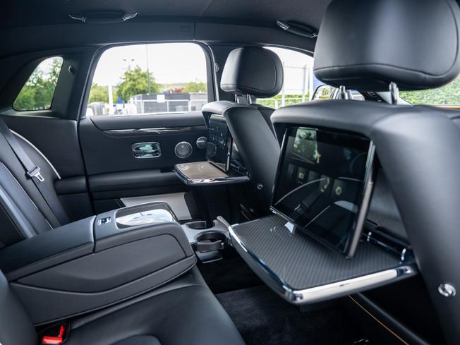 ROLLS-ROYCE Ghost Series Ii Photo 18