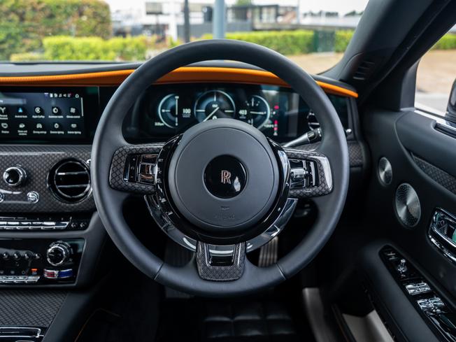 ROLLS-ROYCE Ghost Series Ii Photo 19