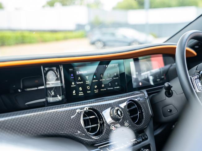 ROLLS-ROYCE Ghost Series Ii Photo 26