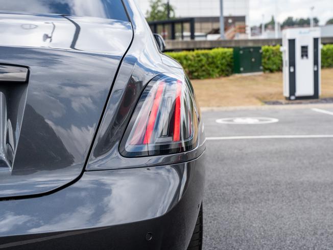 ROLLS-ROYCE Ghost Series Ii Photo 31