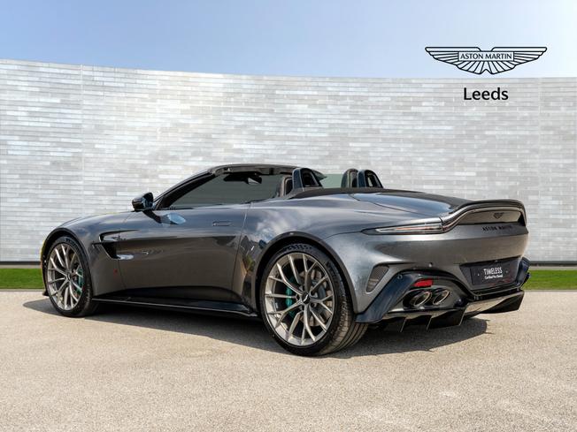 Aston Martin V8vanroadster Photo 2
