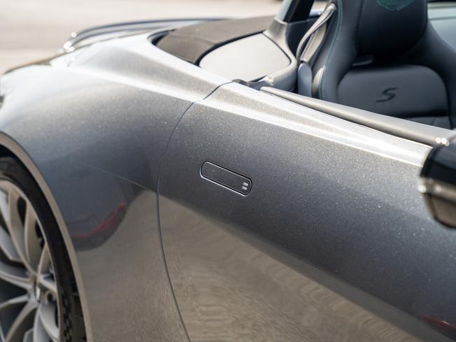 Aston Martin V8vanroadster Photo 28