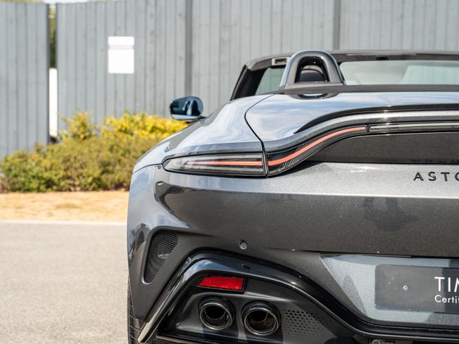 Aston Martin V8vanroadster Photo 34