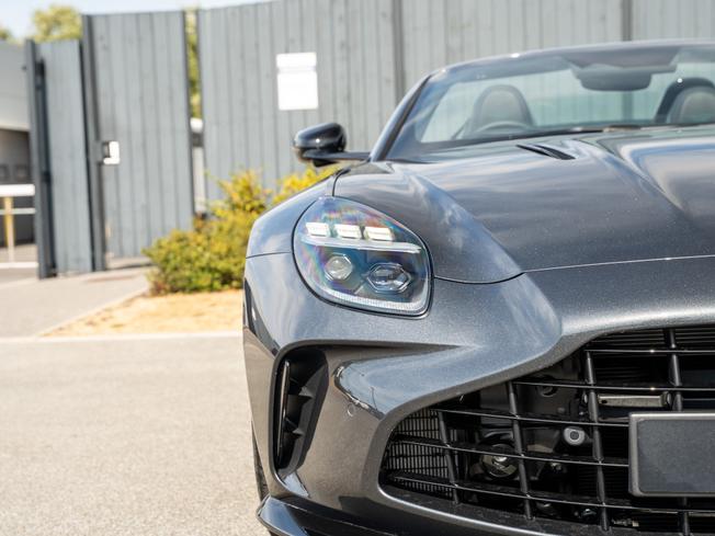 Aston Martin V8vanroadster Photo 40