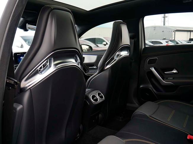 Mercedes-Benz A Class Photo 40