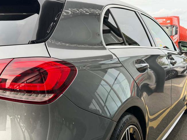 Mercedes-Benz A Class Photo 19