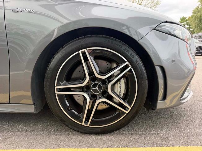 Mercedes-Benz A Class Photo 6