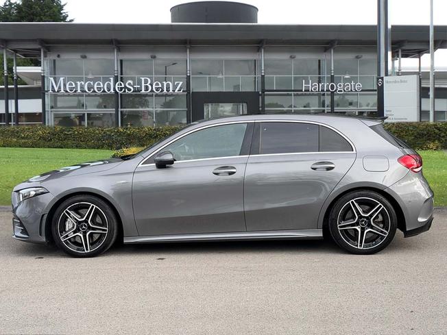 Mercedes-Benz A Class Photo 7