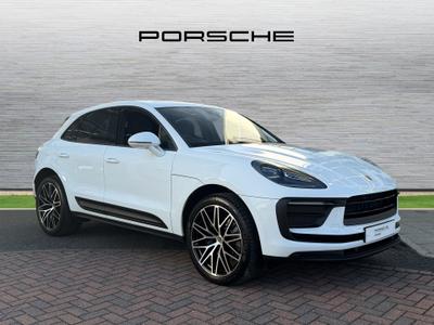 2026 PORSCHE Macan 2.0T SUV 5dr Petrol PDK 4WD Euro 6 (s/s) (265 ps) at JCT600