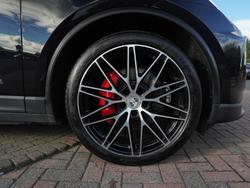 PORSCHE Macan Photo 4