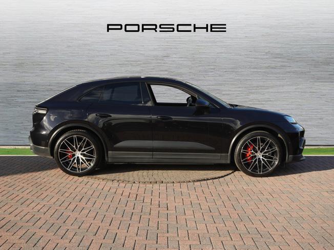PORSCHE Macan Photo 5