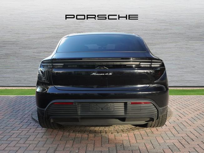 PORSCHE Macan Photo 7