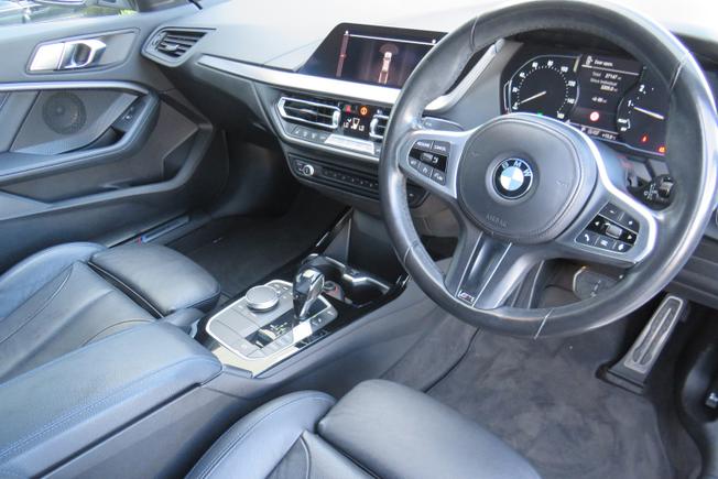 BMW 1 Series Photo 16